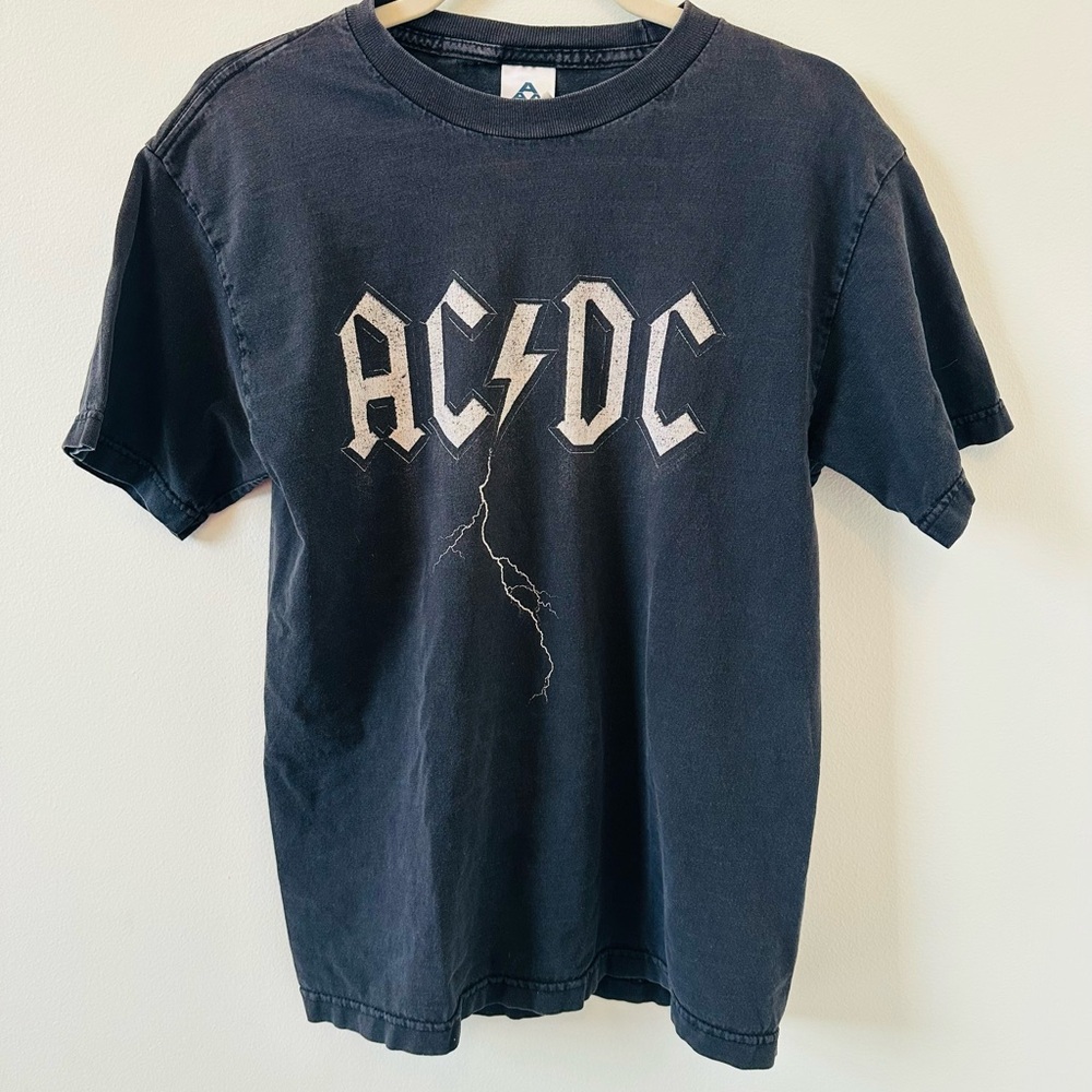 AC/DC T-shirt size medium